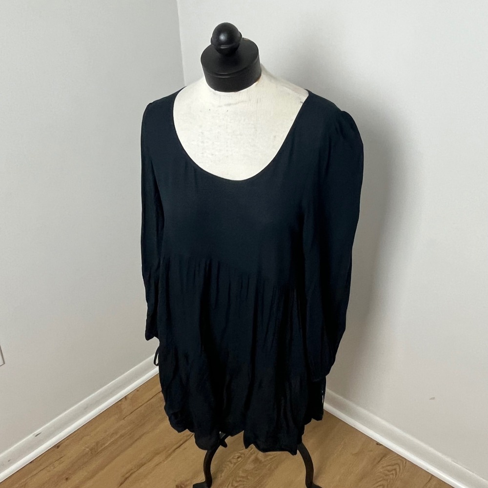 Urban Outfitters Black Tiered‎ Babydoll Ruffle Long Sleeve Mini Dress M